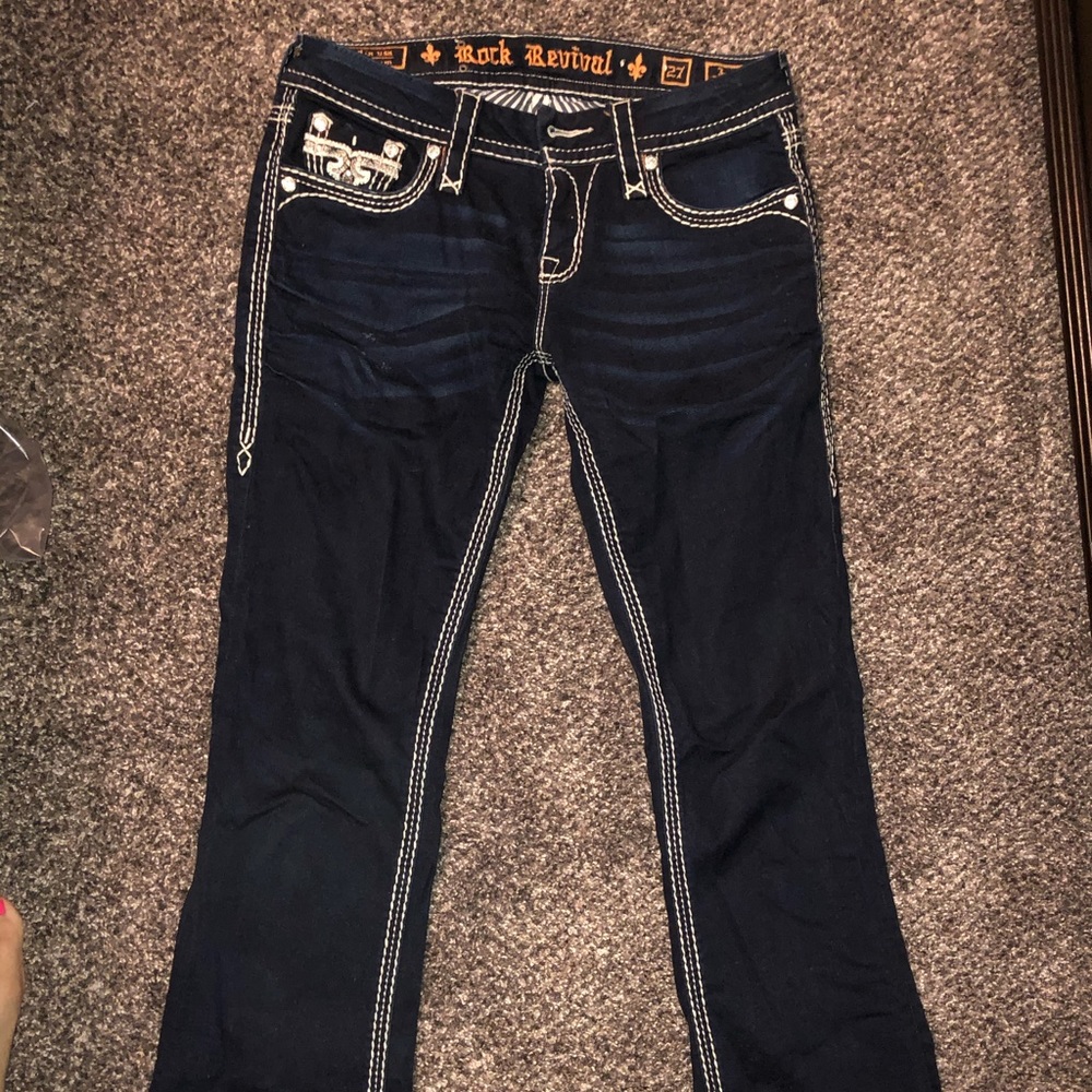 Women’s Rock Revival jeans